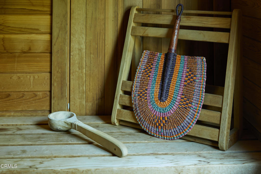 MLS #V1-32137 image #18