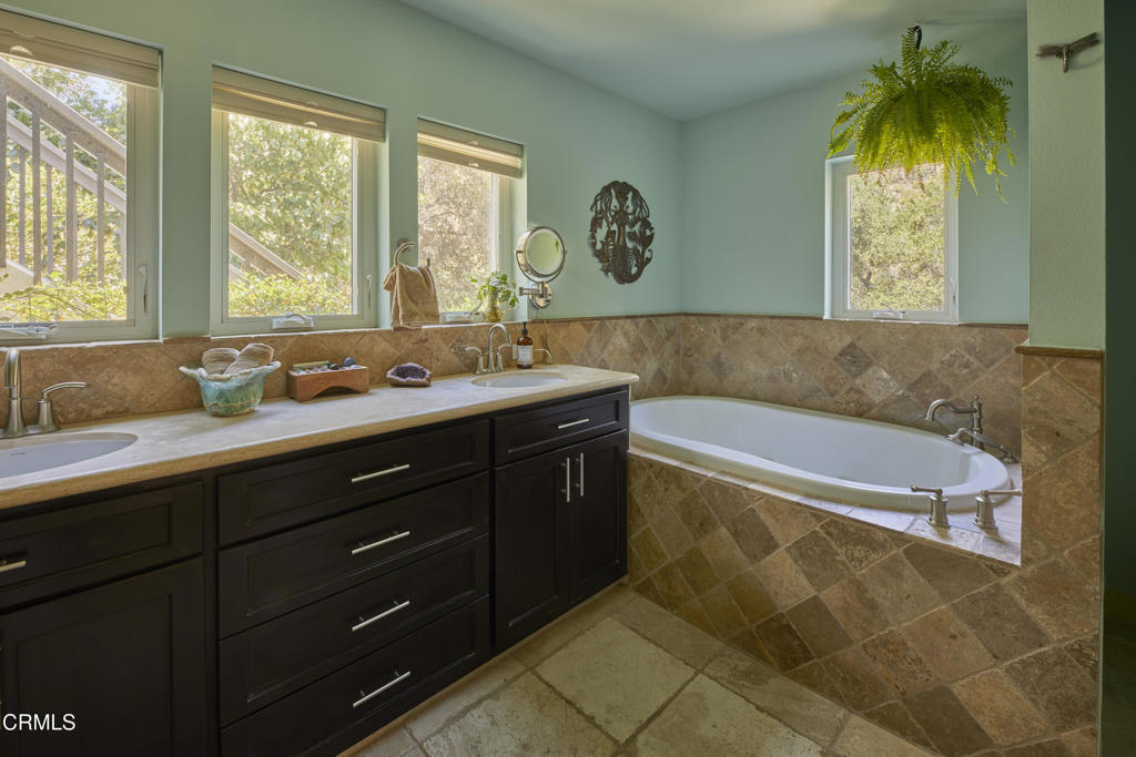 MLS #V1-32137 image #35