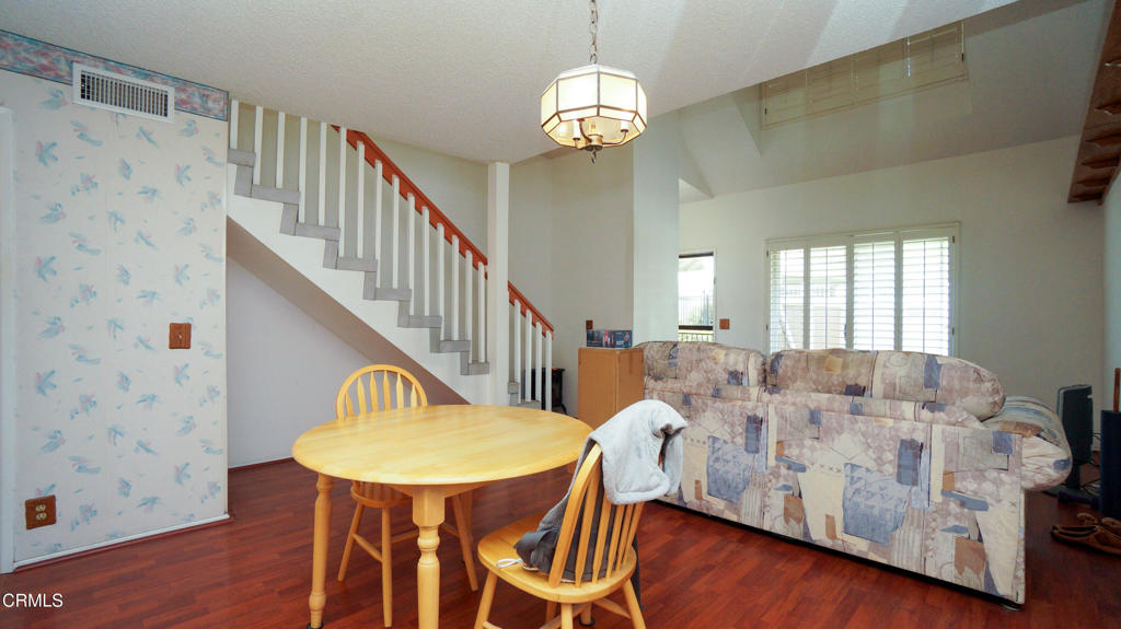 MLS #V1-32140 image #3