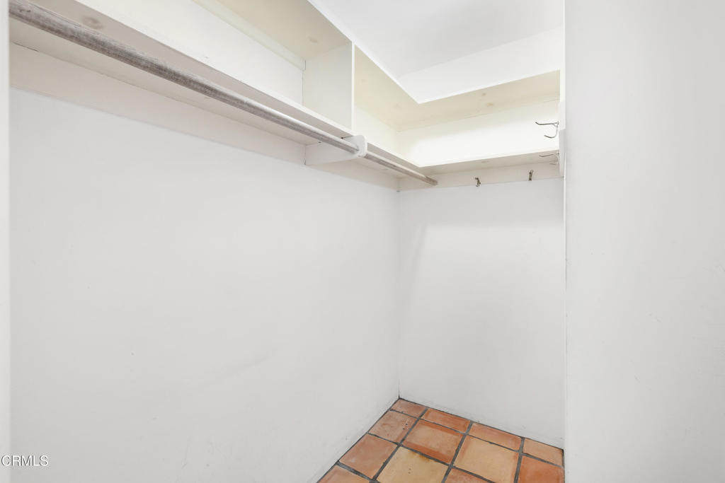 MLS #V1-32152 image #19