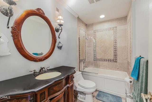 MLS #V1-32164 image #25