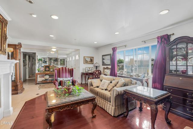 MLS #V1-32164 image #6