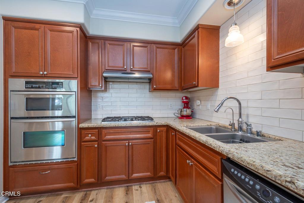 MLS #V1-32195 image #12