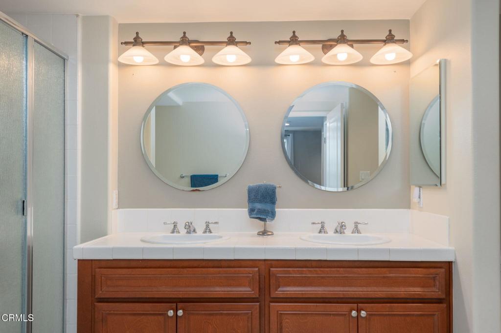 MLS #V1-32195 image #24