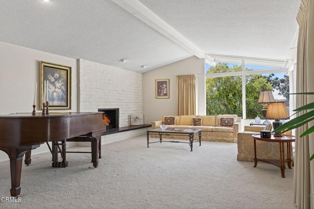 MLS #V1-32197 image #14