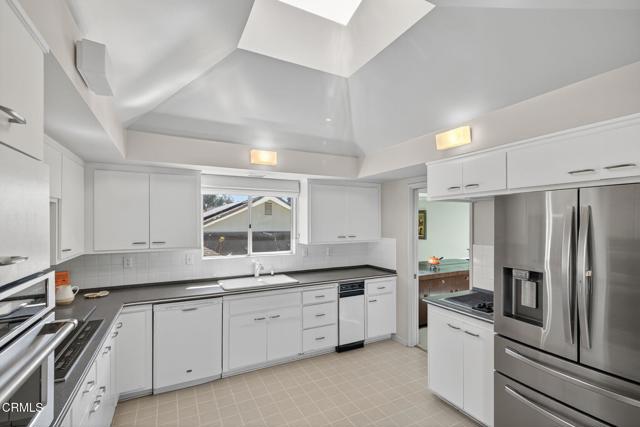 MLS #V1-32197 image #30