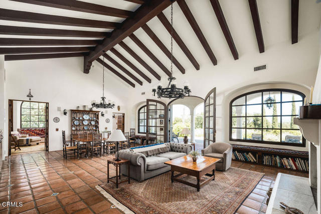 MLS #V1-32204 image #11