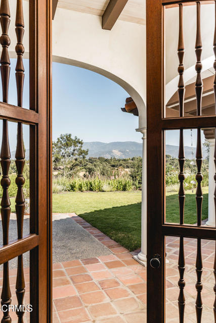 MLS #V1-32204 image #12