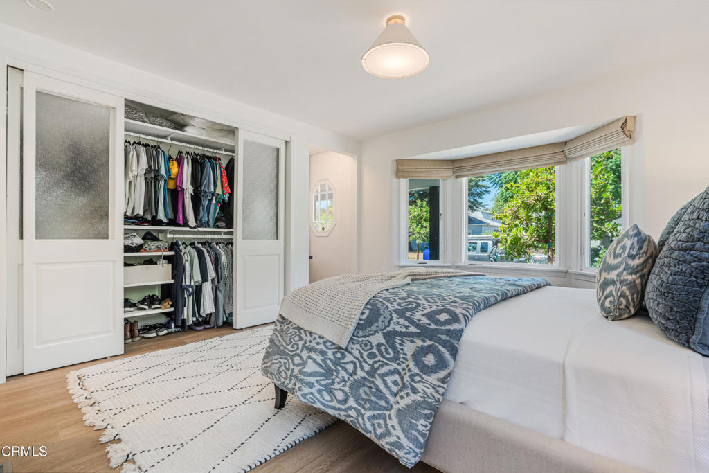 MLS #V1-32217 image #28