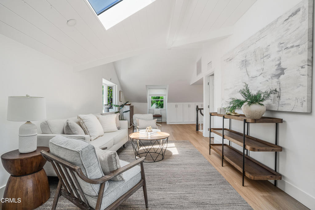 MLS #V1-32217 image #34