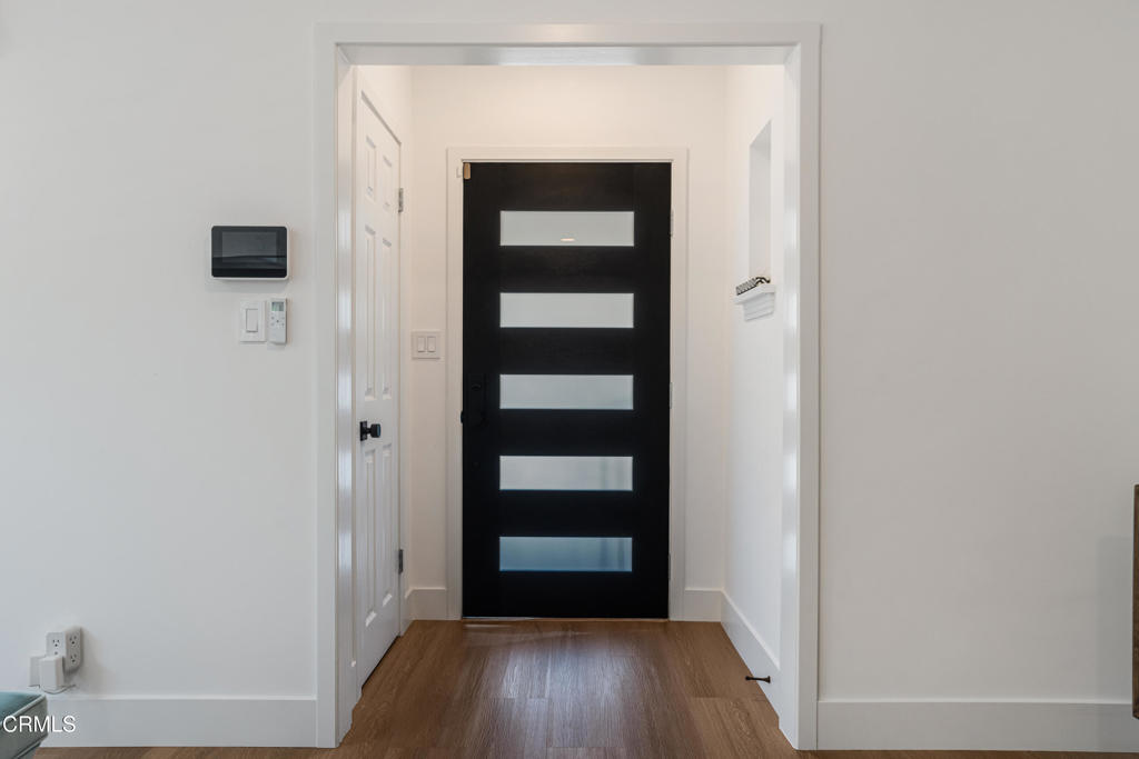 MLS #V1-32217 image #6