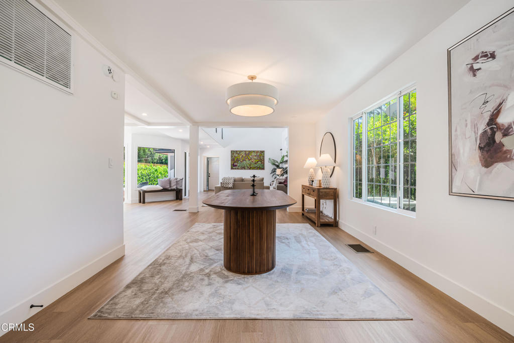 MLS #V1-32217 image #8