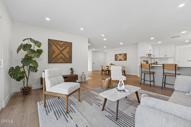 MLS #V1-32219 image #10