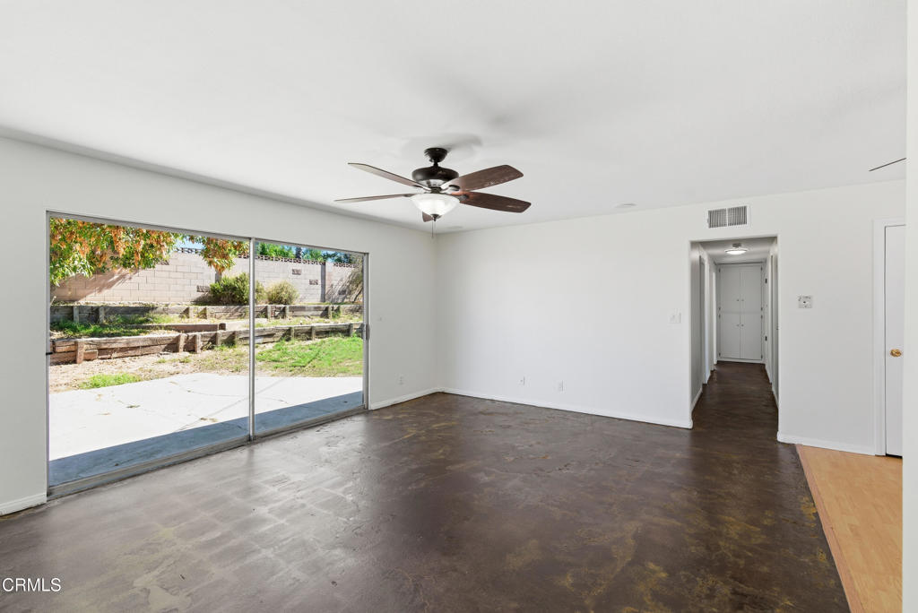 MLS #V1-32238 image #9