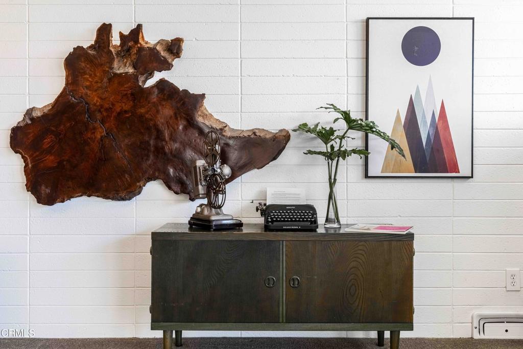 MLS #V1-32252 image #19