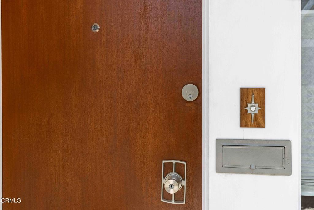 MLS #V1-32252 image #9