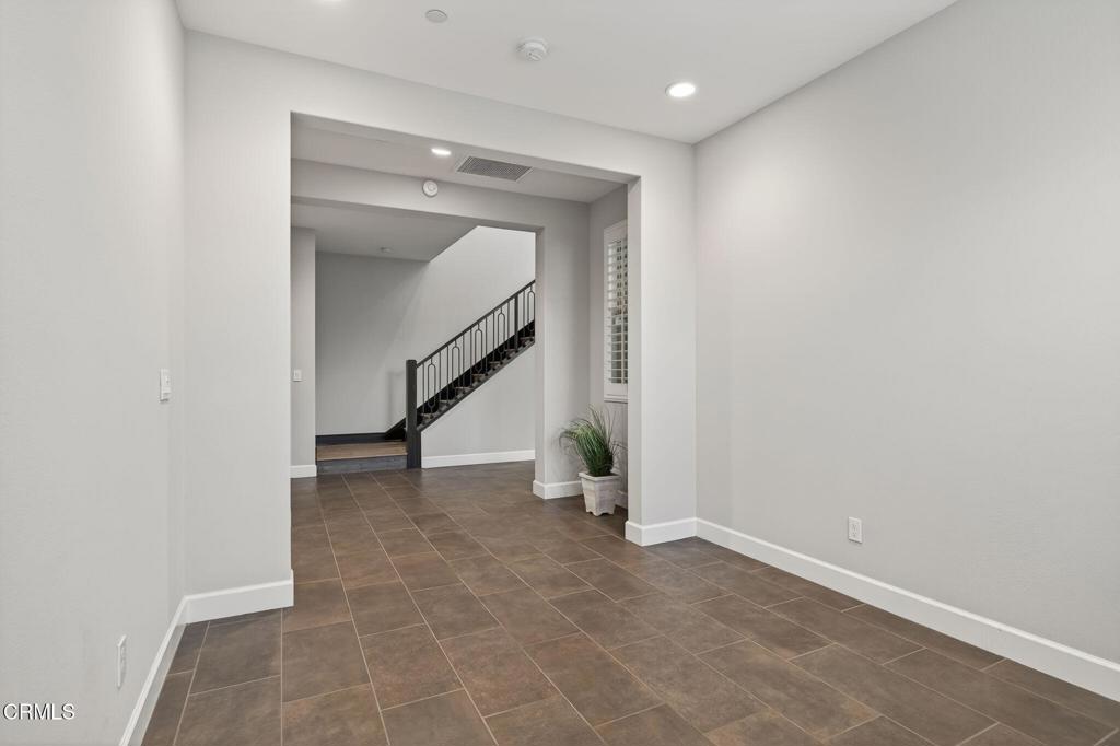 MLS #V1-32257 image #24