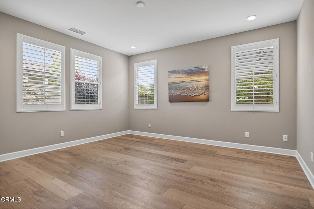 MLS #V1-32257 image #28