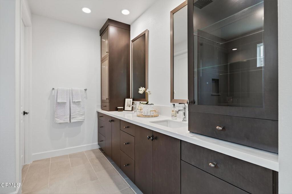 MLS #V1-32257 image #30