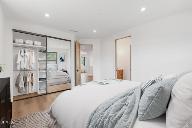 MLS #V1-32284 image #34