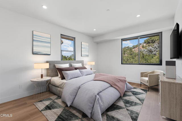 MLS #V1-32284 image #36