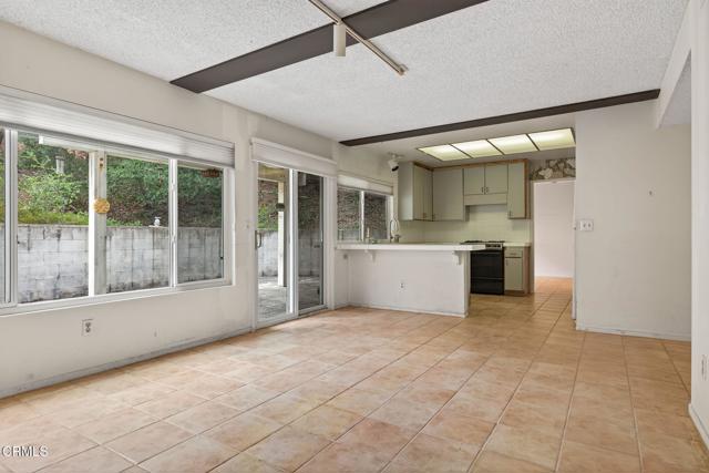 MLS #V1-32322 image #19