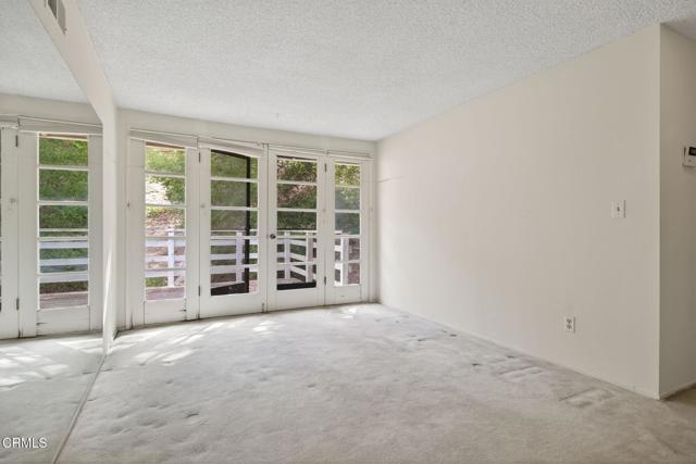 MLS #V1-32322 image #32