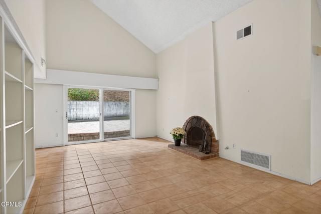 MLS #V1-32322 image #8