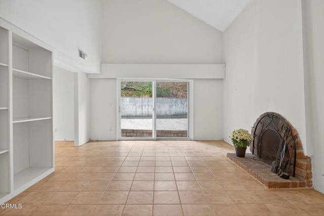 MLS #V1-32322 image #9