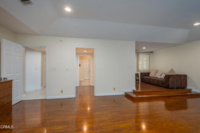 MLS #V1-32338 image #15