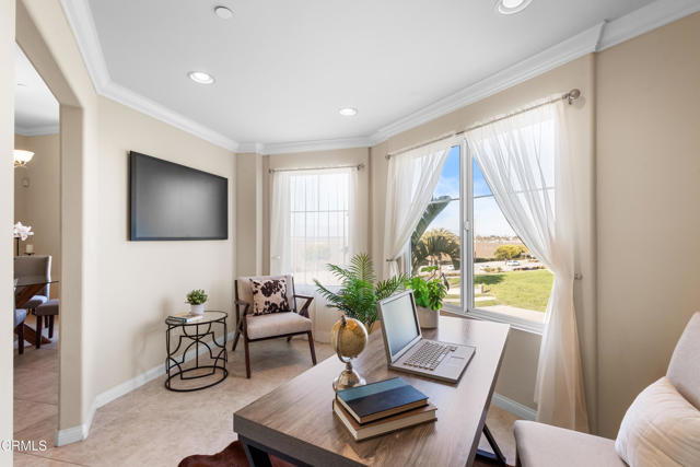 MLS #V1-32347 image #8