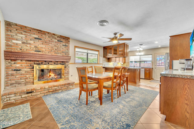 MLS #V1-32377 image #11