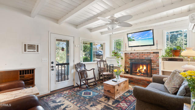 MLS #V1-32409 image #3