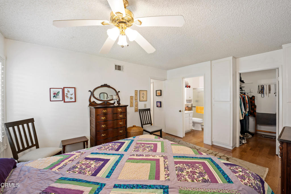 MLS #V1-32412 image #16