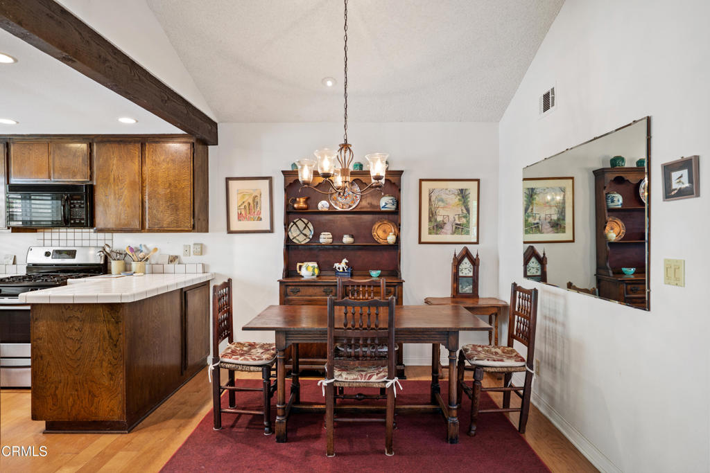 MLS #V1-32412 image #8