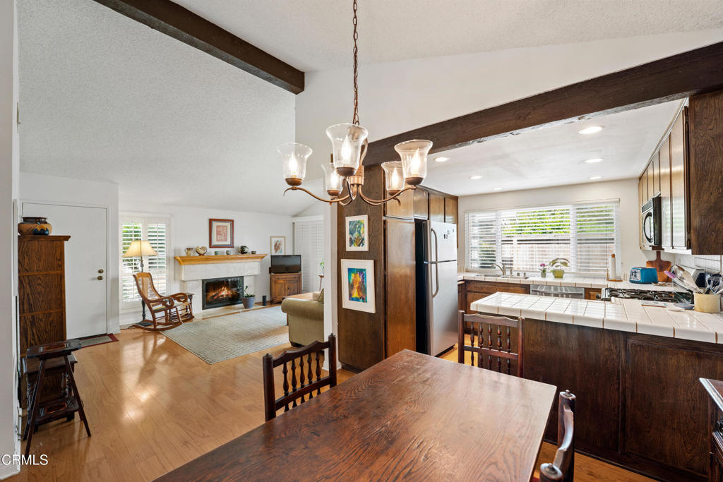 MLS #V1-32412 image #9