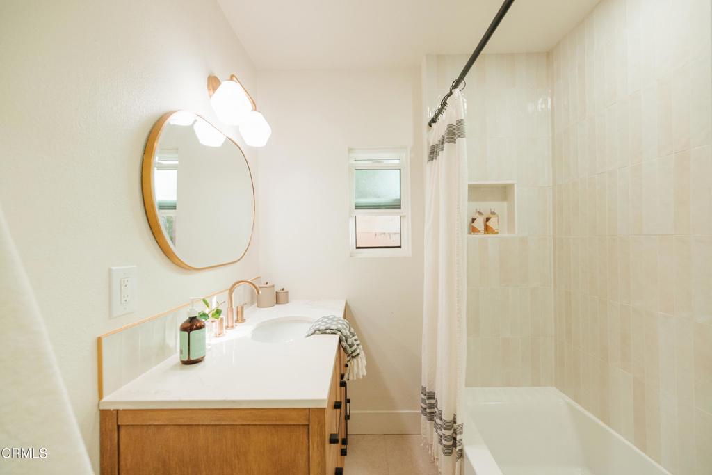 MLS #V1-32453 image #8