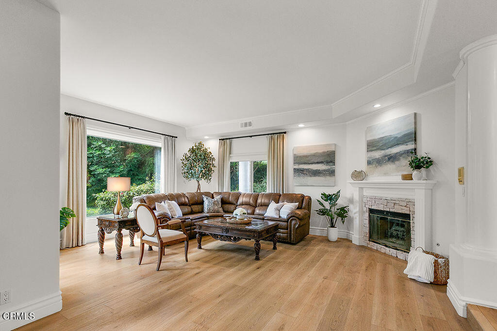 MLS #V1-32467 image #11