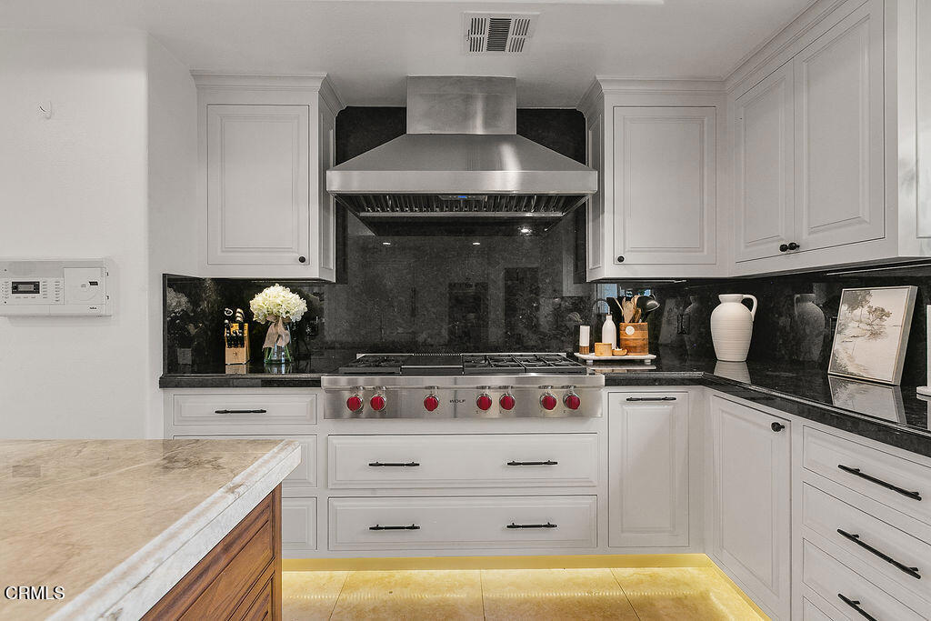 MLS #V1-32467 image #26