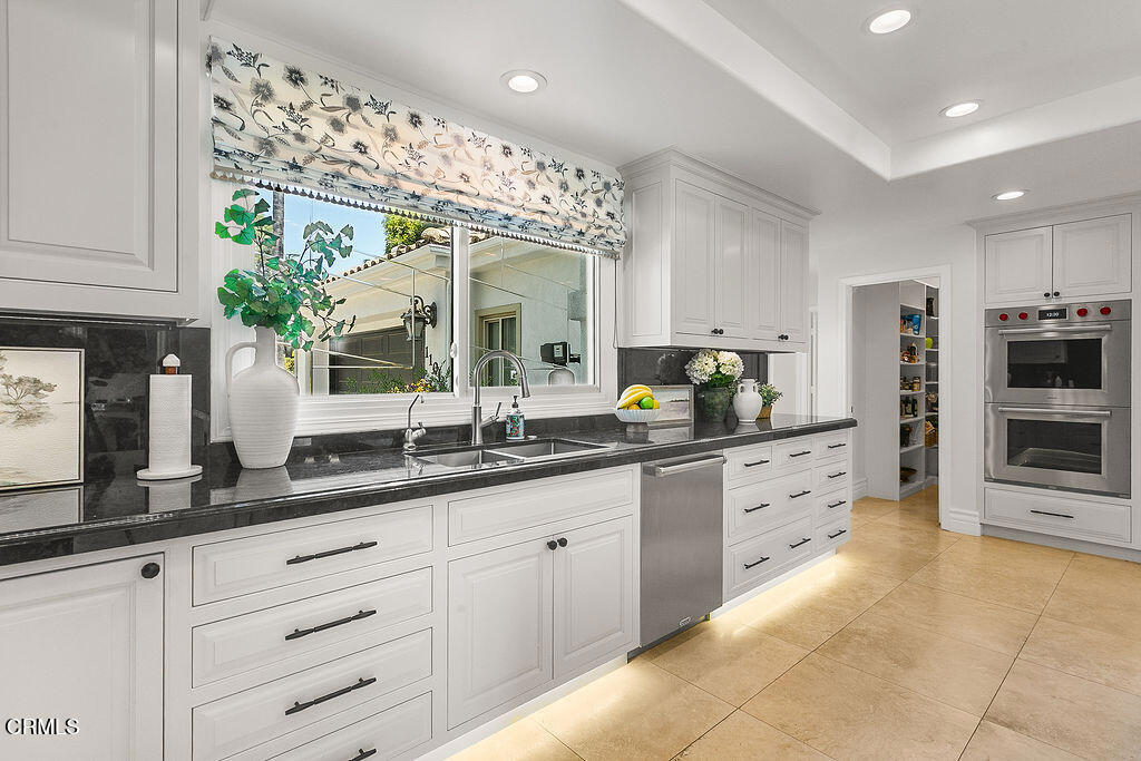 MLS #V1-32467 image #33