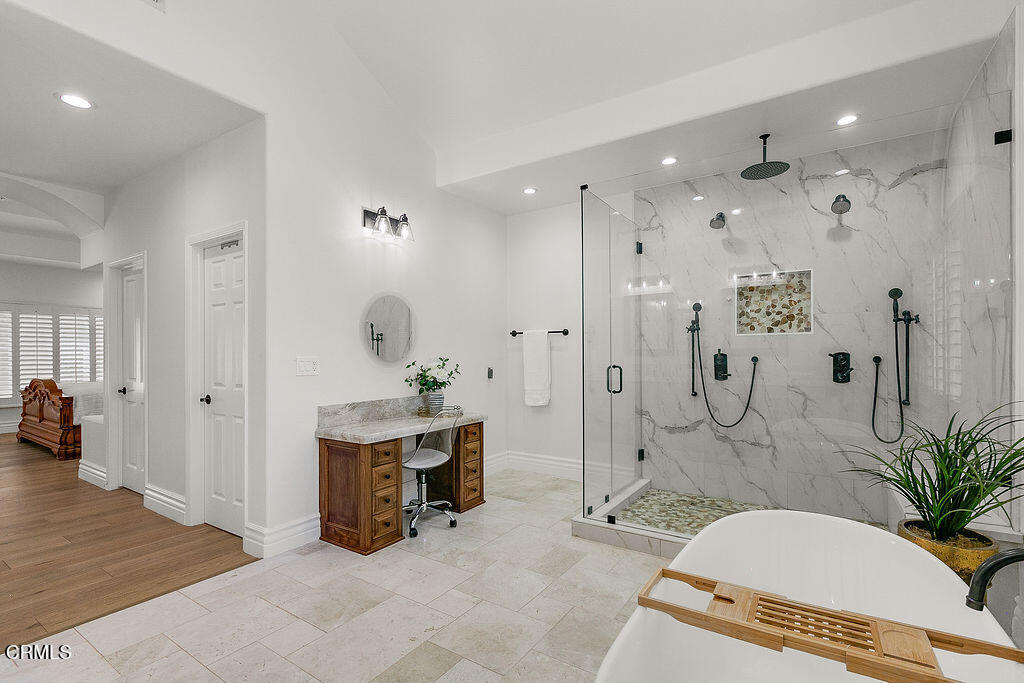 MLS #V1-32467 image #58