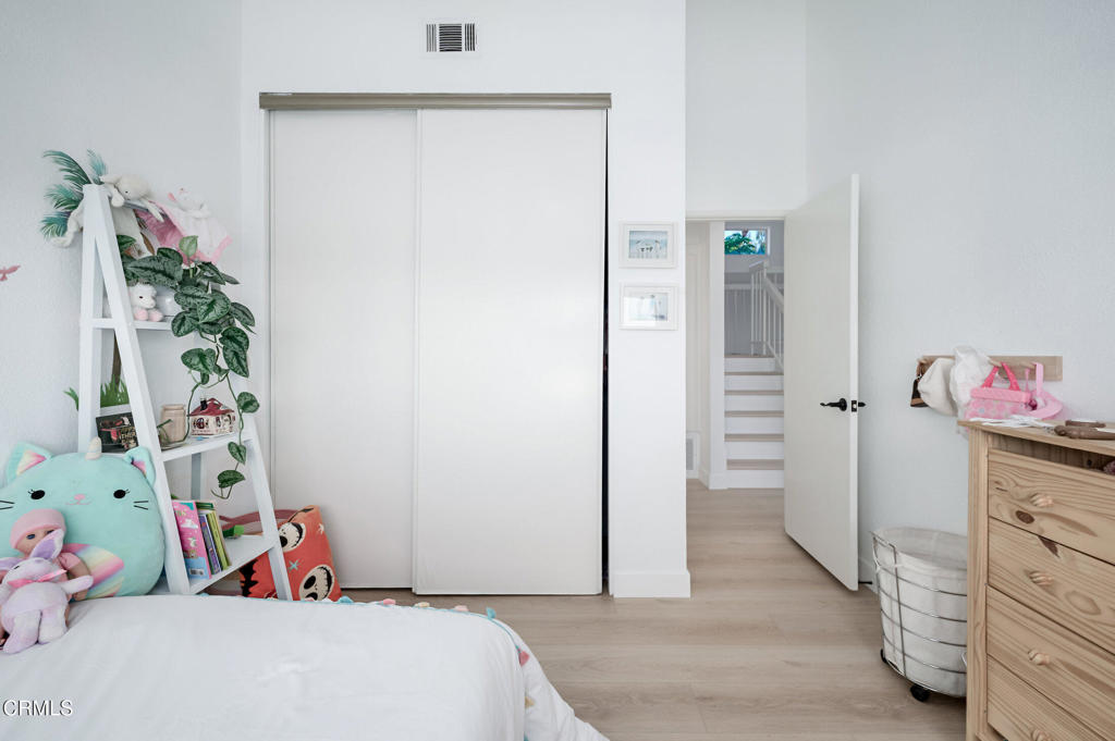 MLS #V1-32478 image #27