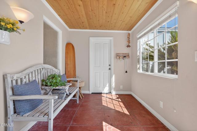 MLS #V1-32504 image #10