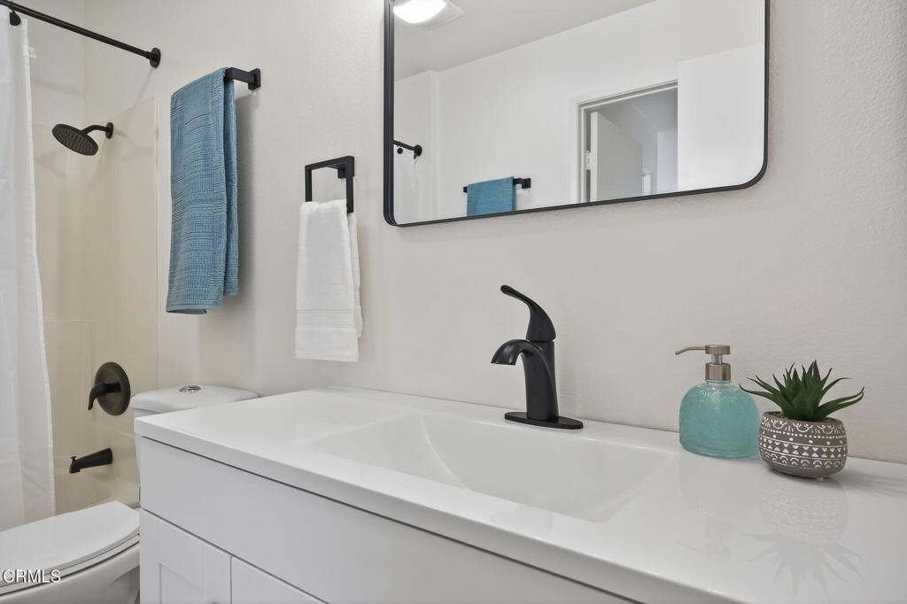 MLS #V1-32541 image #19