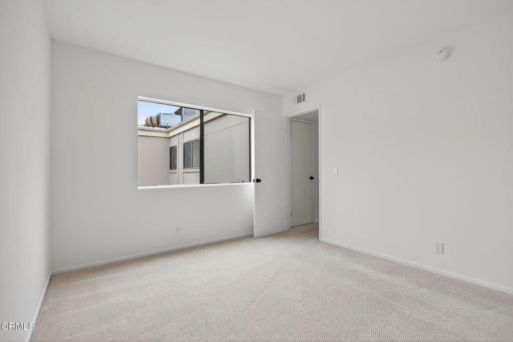 MLS #V1-32541 image #27