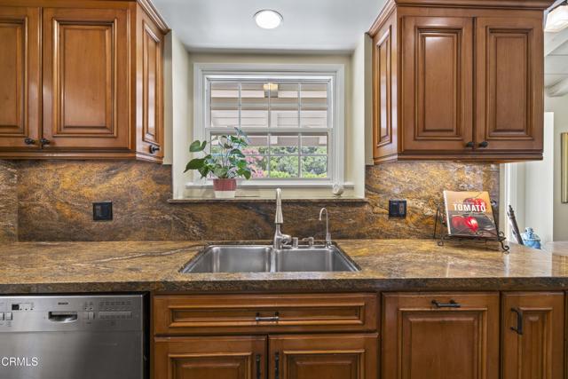 MLS #V1-32547 image #16