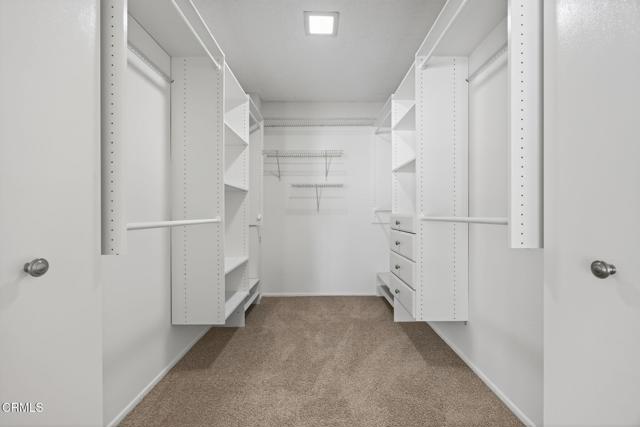 MLS #V1-32550 image #32