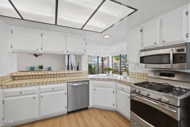 MLS #V1-32550 image #7