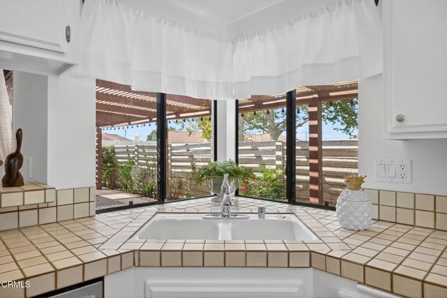 MLS #V1-32550 image #8