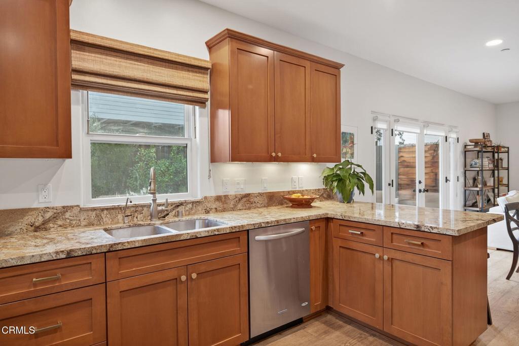 MLS #V1-32551 image #31